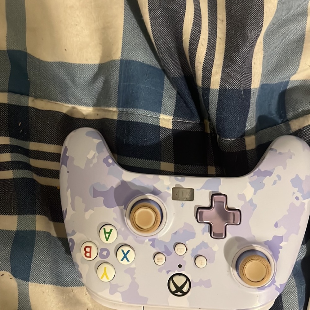 Xbox one S (All Digital) - Picture 4 of 4